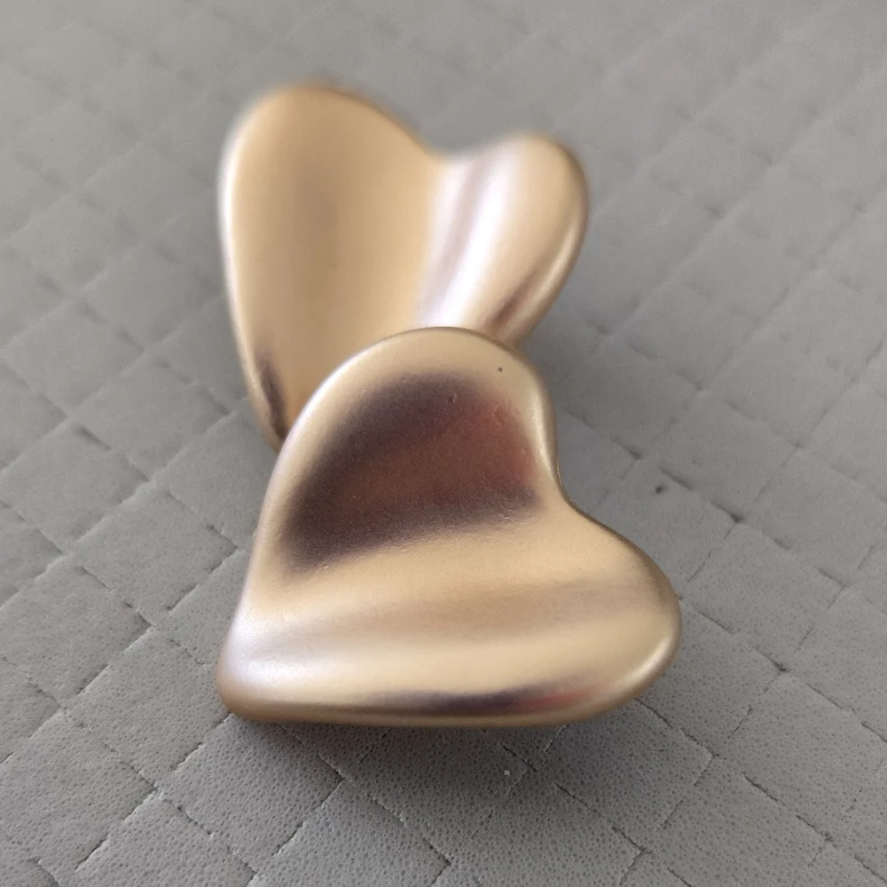 Heart Stud Earrings - Gold Matte - Picture 3 of 8